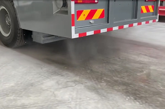 九州陸達牌粉料撒布車高壓霧化加濕器