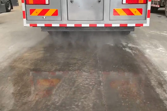 九州陸達牌粉料撒布車噴淋降塵系統(tǒng)注意事項