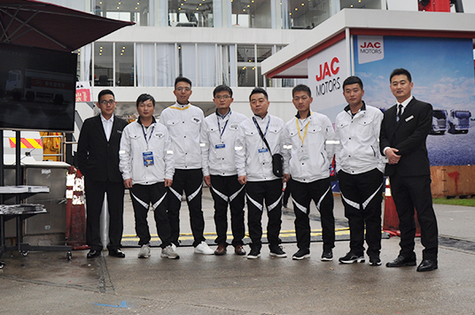 寶馬展上不一樣的你們——致陸達同仁