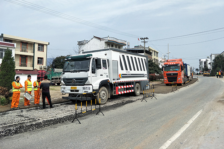 九州陸達(dá)牌粉料撒布車煥新升級，火爆來襲